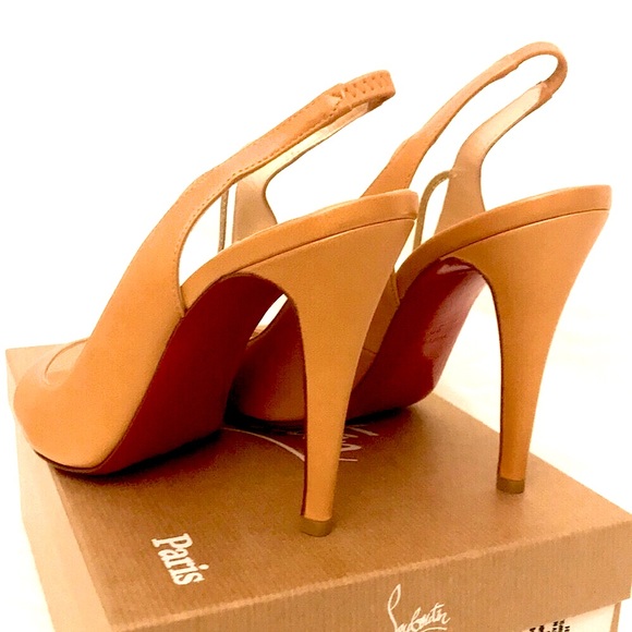 Christian Louboutin 39 EU Peach (yellow hue). - Picture 4 of 15